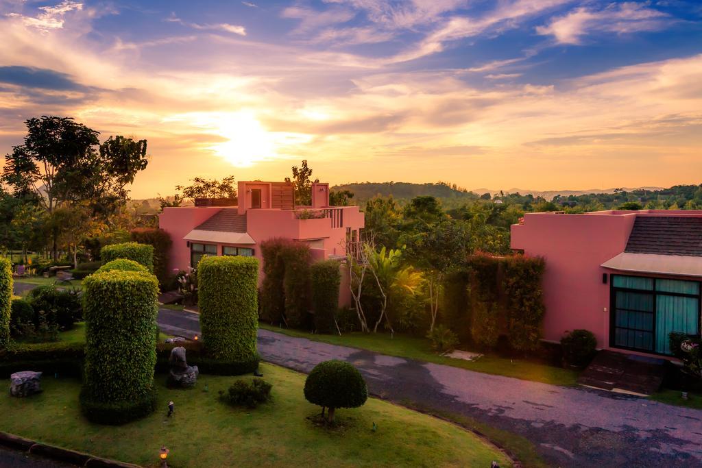 Phukumhom Khao Yai Hotel Wangkata Bagian luar foto