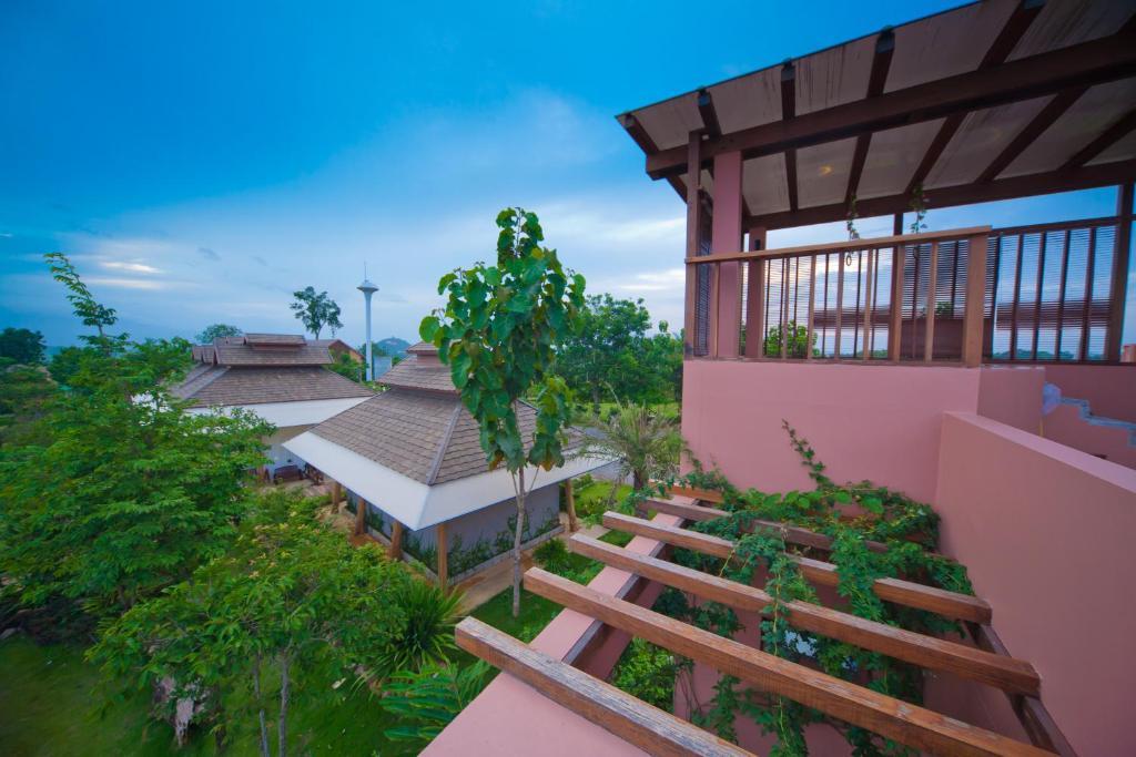 Phukumhom Khao Yai Hotel Wangkata Bagian luar foto