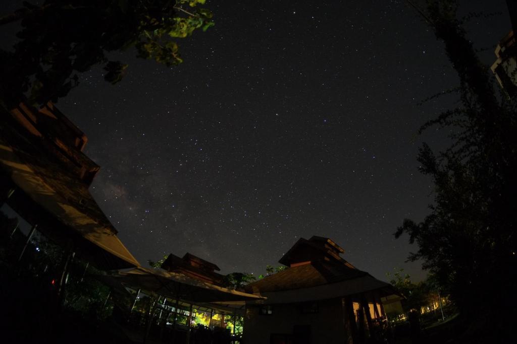 Phukumhom Khao Yai Hotel Wangkata Bagian luar foto