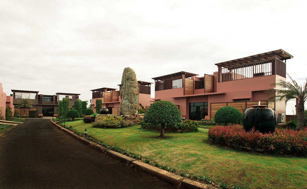 Phukumhom Khao Yai Hotel Wangkata Bagian luar foto